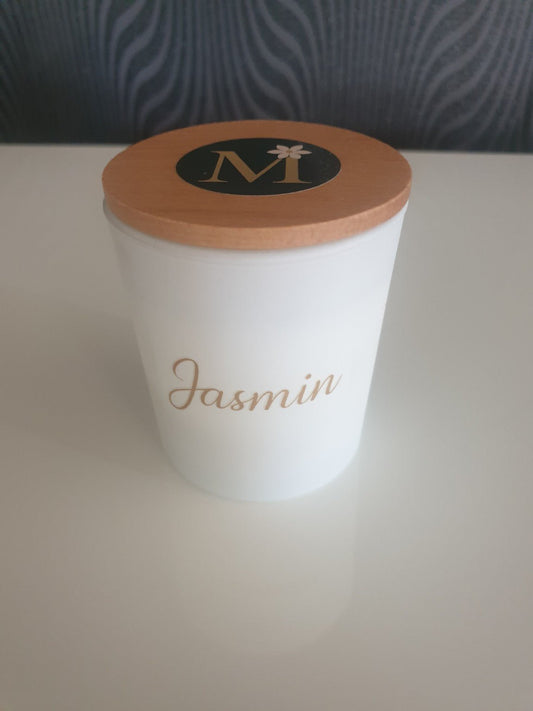 Les bienfaits du jasmin pour le bien-être : parfum, relaxation et émotion - Majaayli
